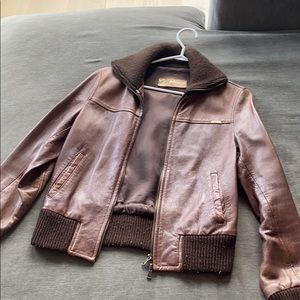 Brown bomber